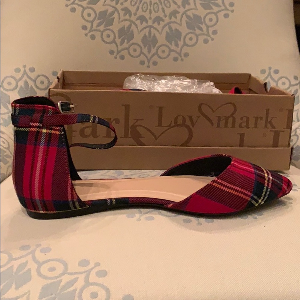 Lovemark shoes